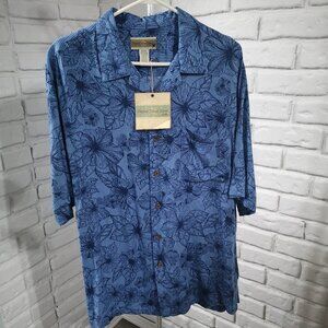 NWT Original Island Sport Men's Size Medium Short Sleeves Blue Patterned Shirt
